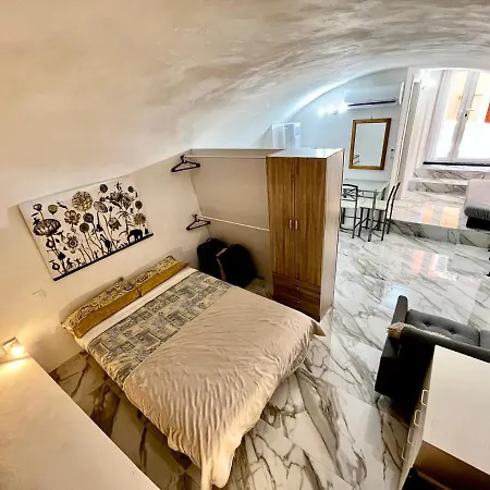 Cave House Menton
