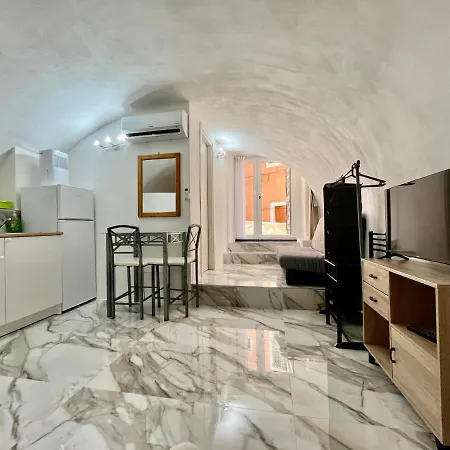 Apartment Cave House
